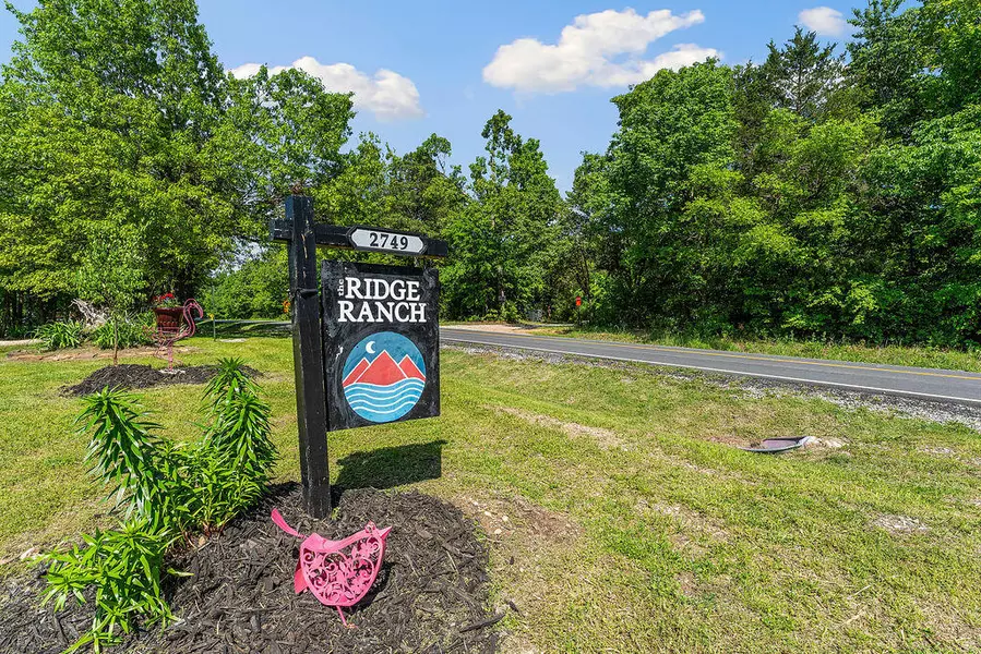 2749 Route K, Pineville, MO 64856