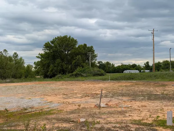 Bolivar, MO 65613,640 E Aldrich RD