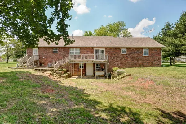 Mt Vernon, MO 65712,13860 Lawrence 1158