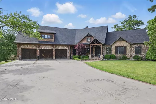 16575 Fir RD, Carthage, MO 64836