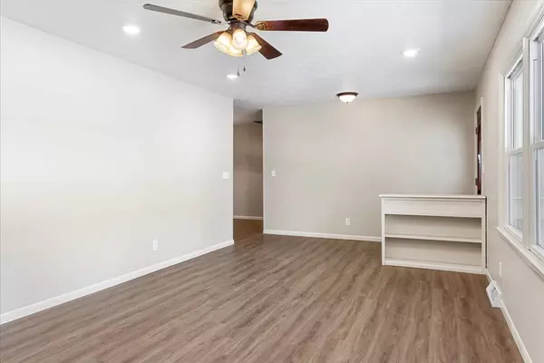 Springfield, MO 65803,3156 N National AVE