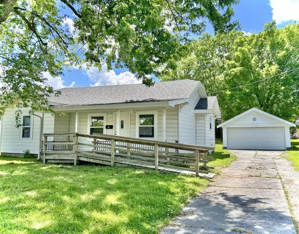 637 N Main AVE, Bolivar, MO 65613