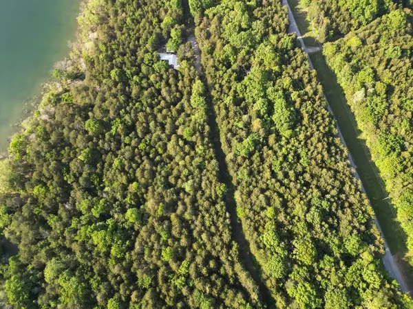 Shell Knob, MO 65747,000 Peninsula DR