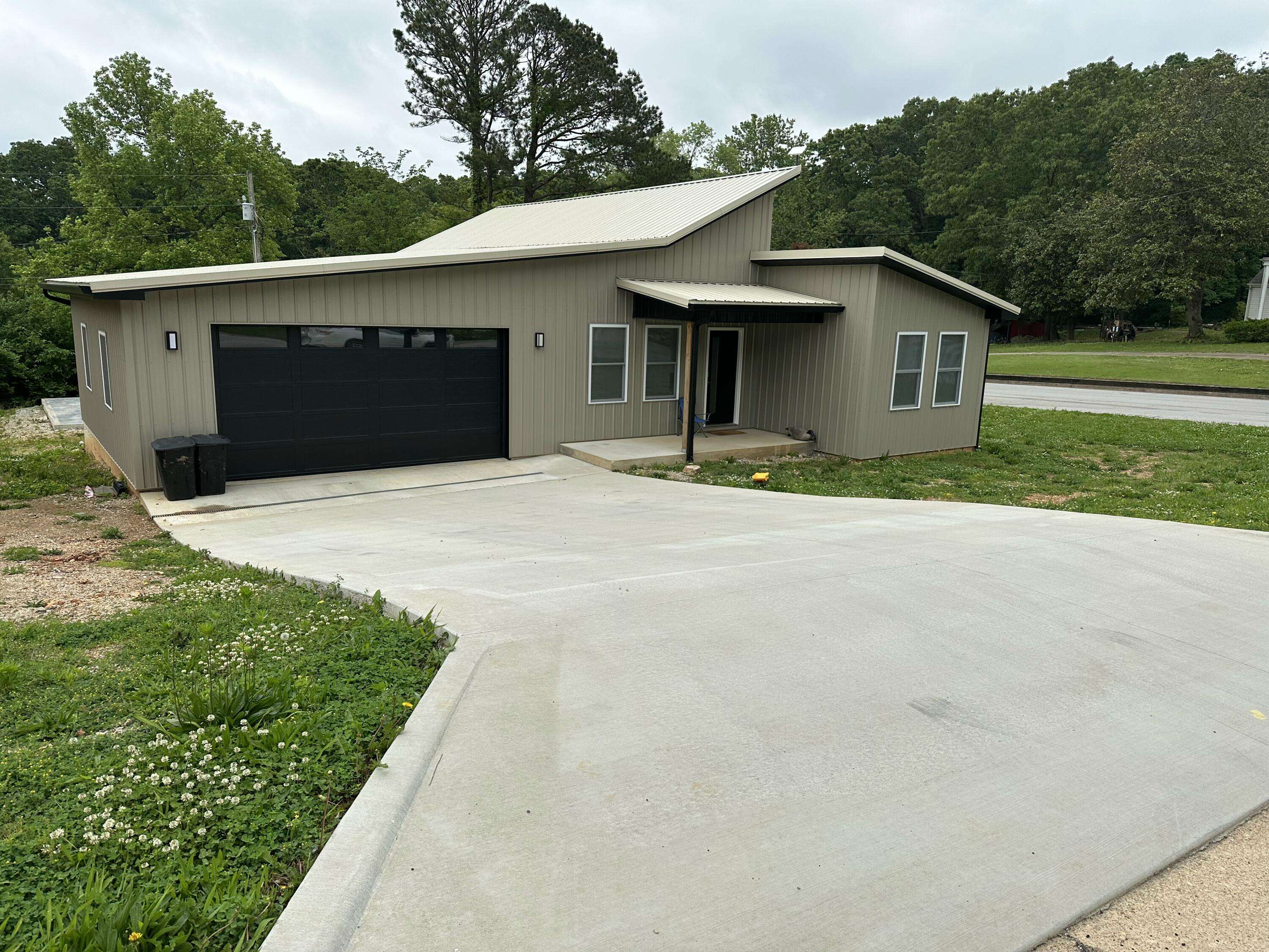 314 S South Utah Avenue AVE, West Plains, MO 65775