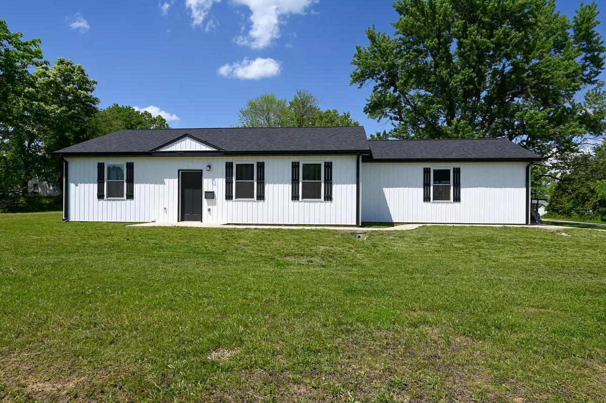 El Dorado Springs, MO 64744,603 E Lafayette ST