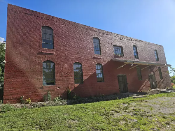 Springfield, MO 65806,1303 W College ST