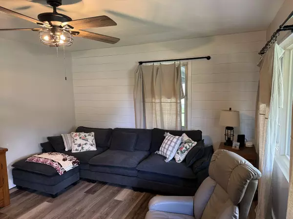 Ava, MO 65608,600 Shelton AVE