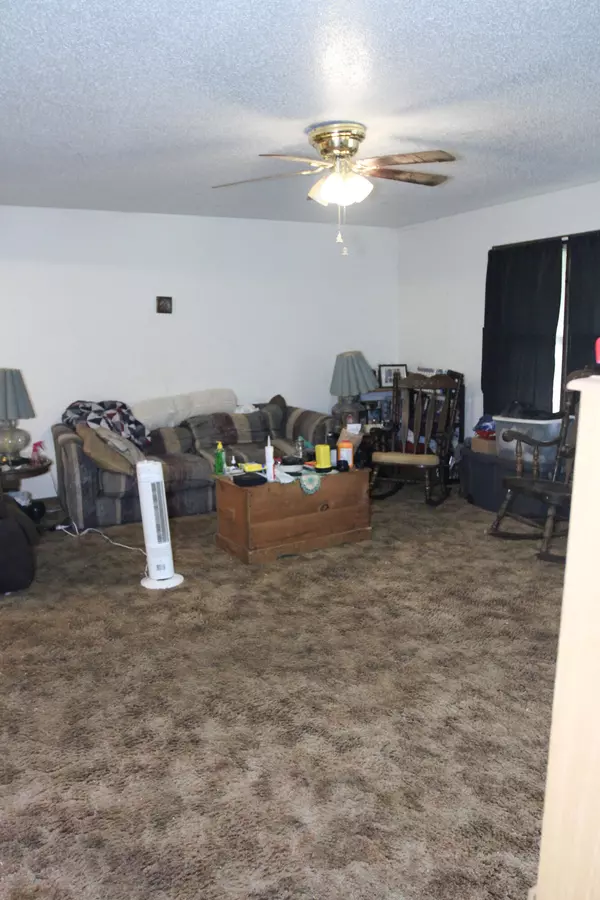 West Plains, MO 65775,9 Carte SQ