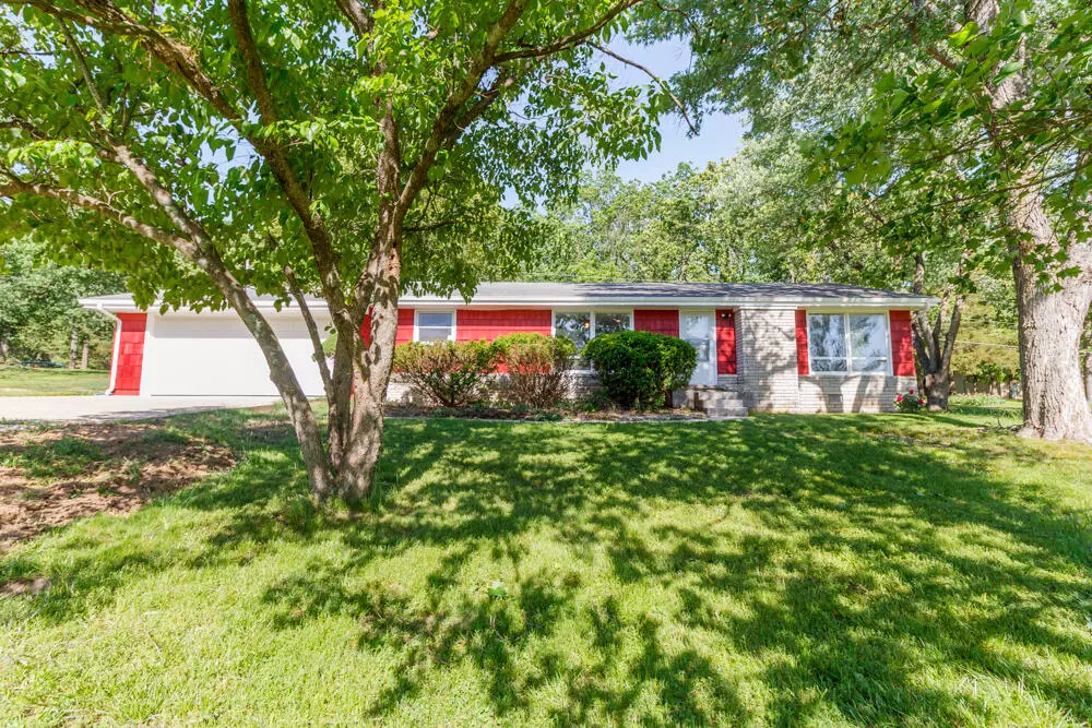 Springfield, MO 65809,1318 S Farm Road 205