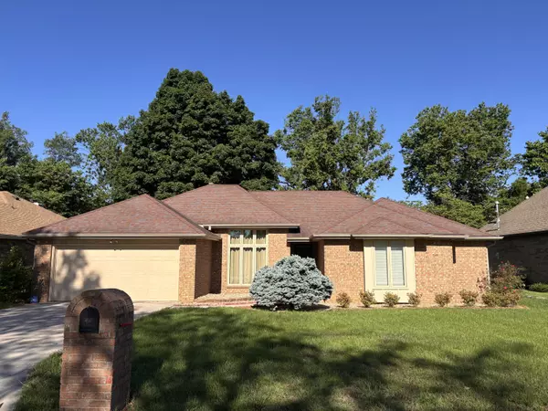 Springfield, MO 65804,3055 S Oak AVE