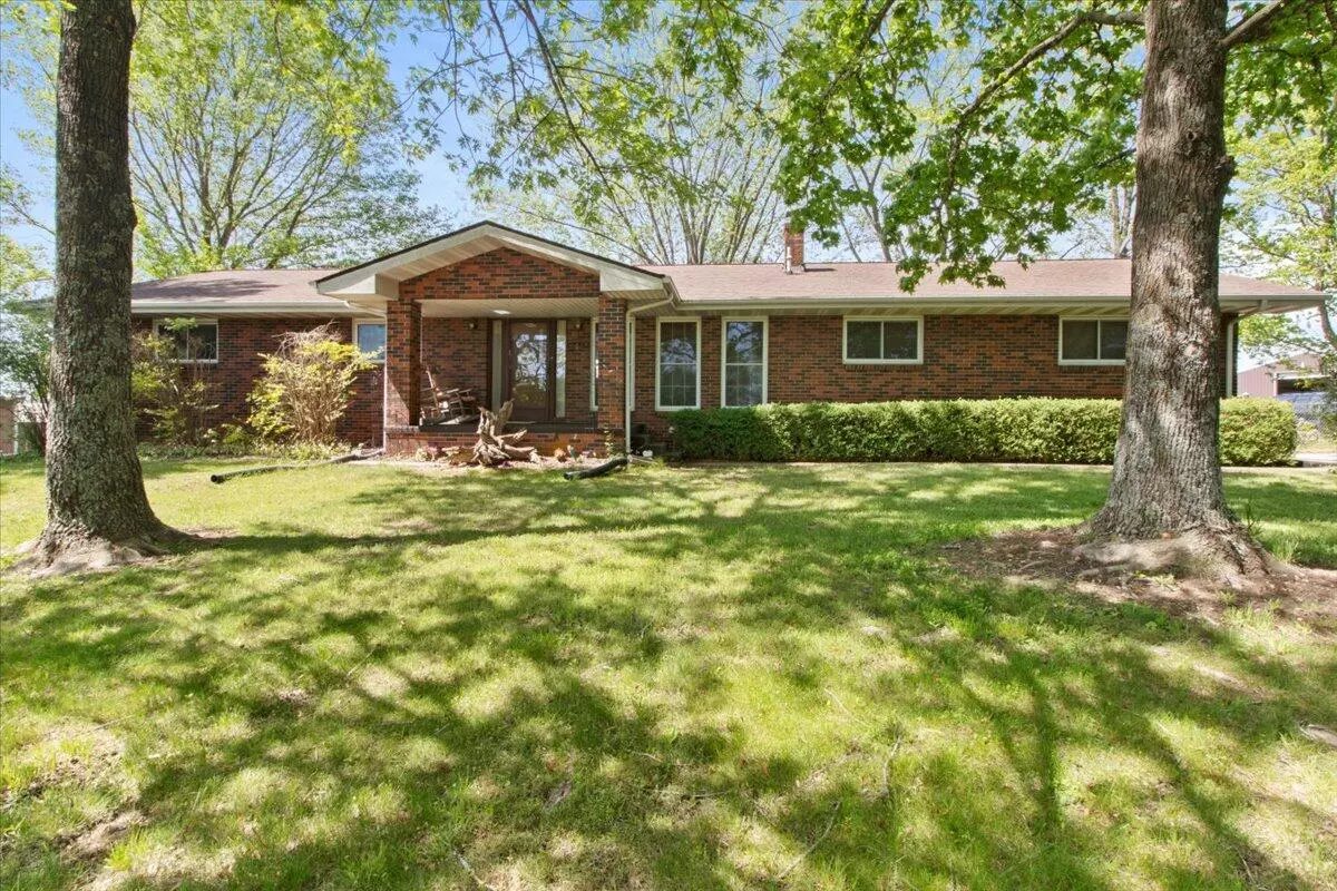 Licking, MO 65542,11755 Highway 137