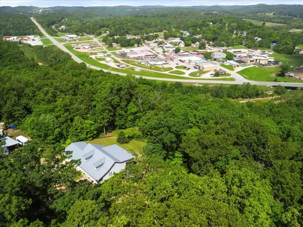 Gainesville, MO 65655,657 Plentywood LN