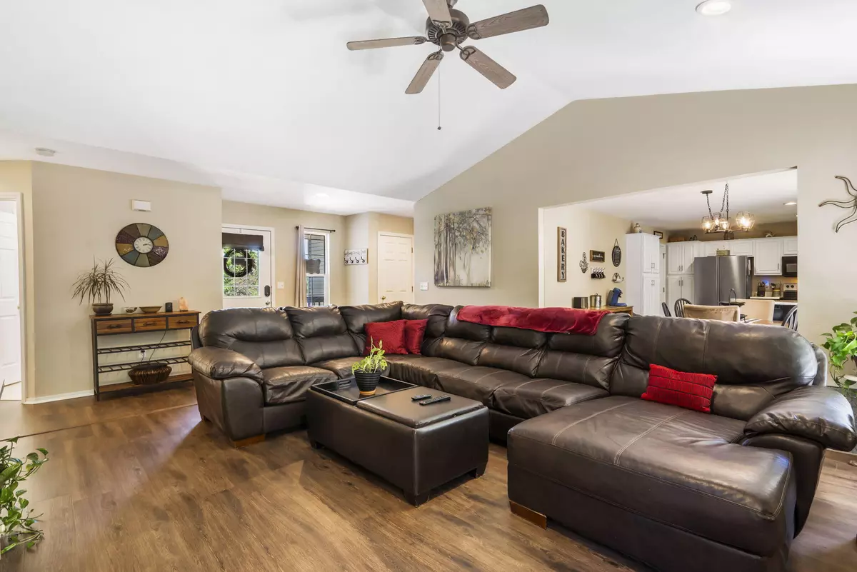 Forsyth, MO 65653,485 Eagle DR