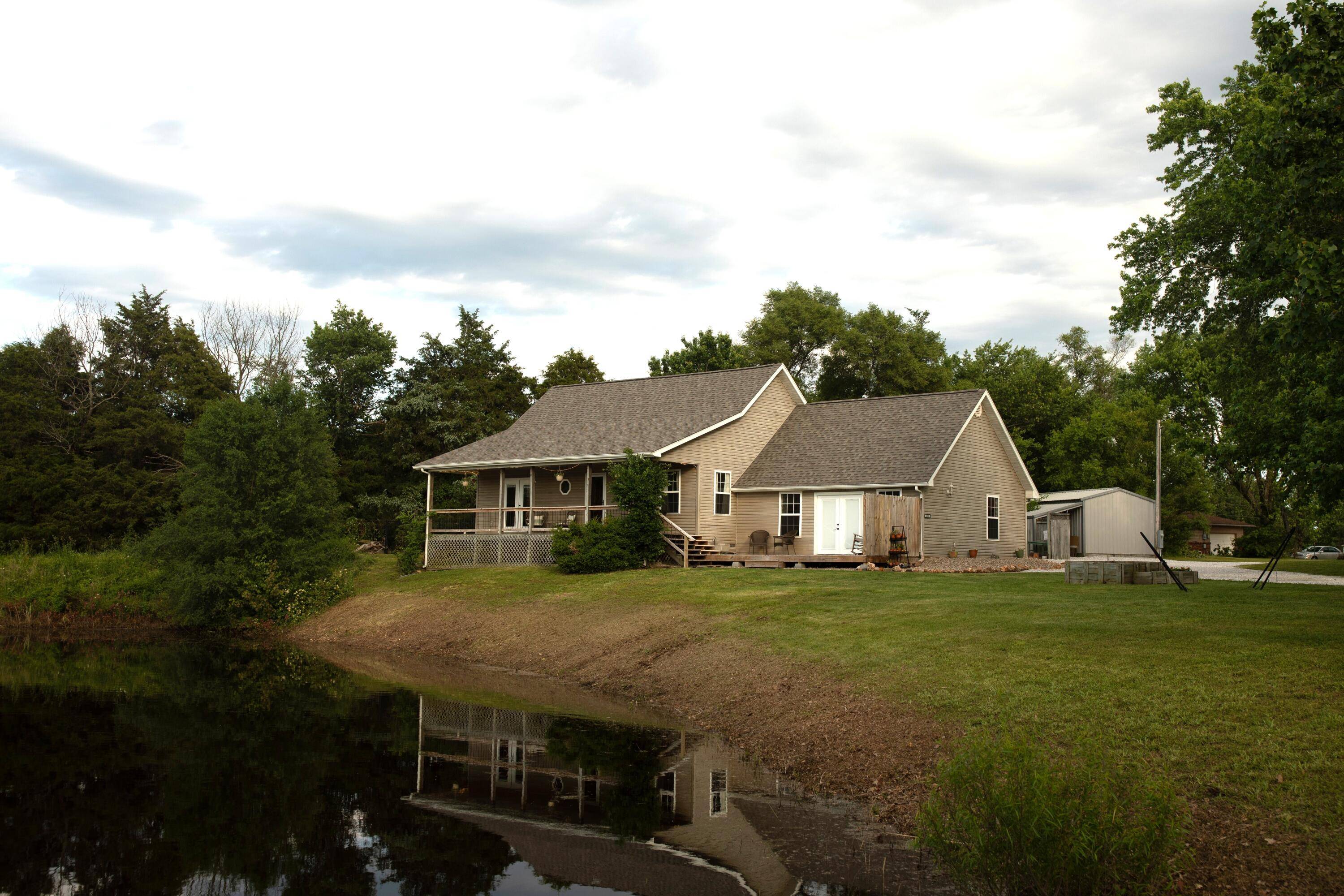 Diamond, MO 64840,411 N Main ST