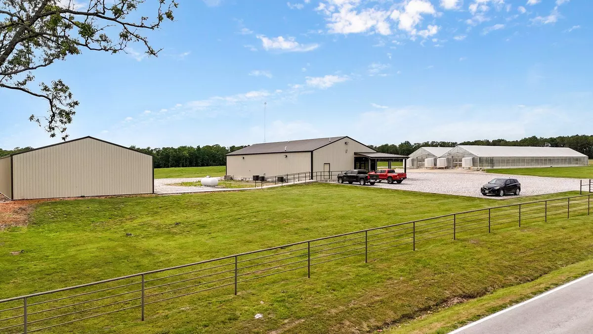 Pierce City, MO 65723,21713 Highway Pp