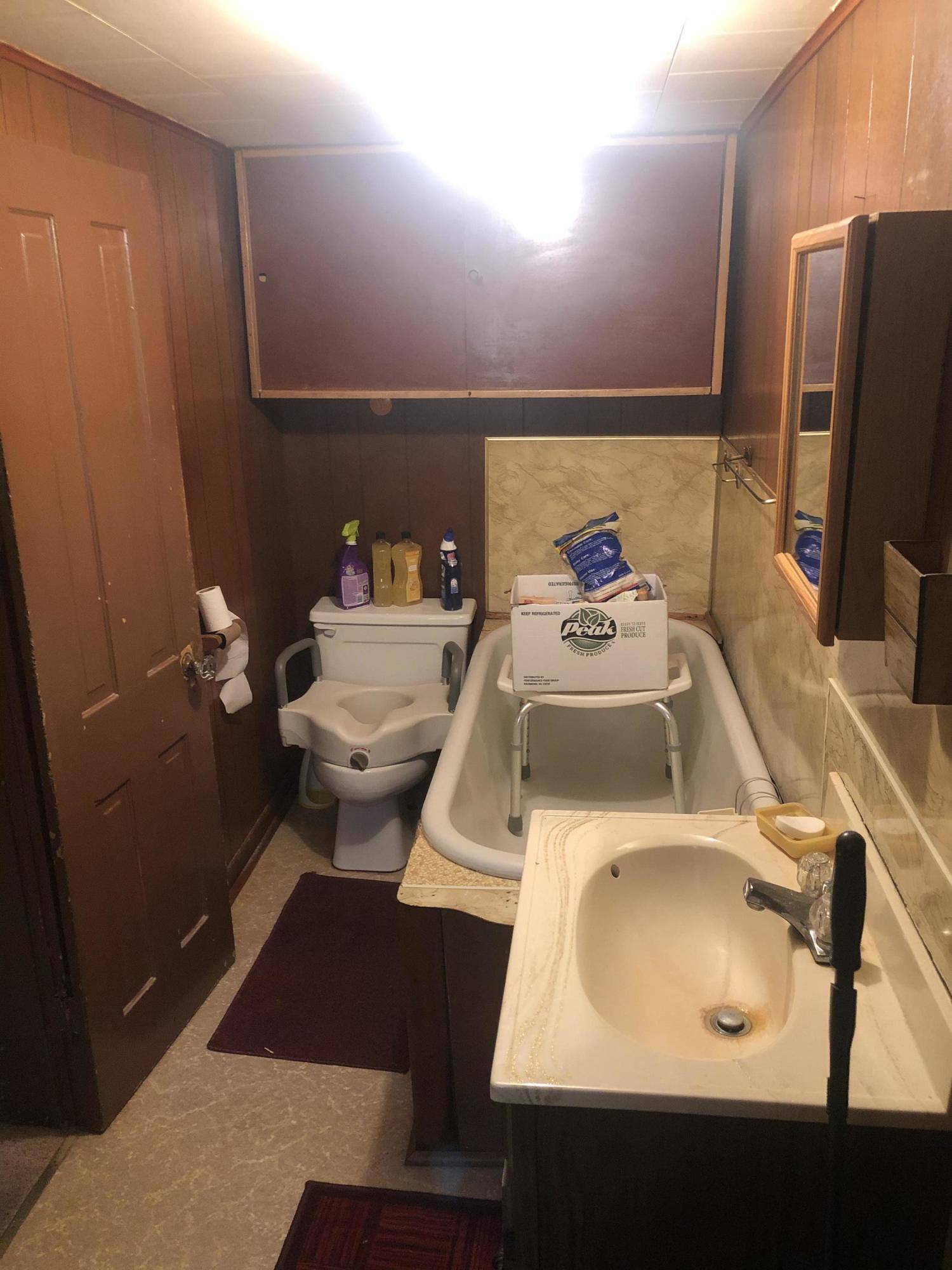 Monett, MO 65708,304 Frisco ST