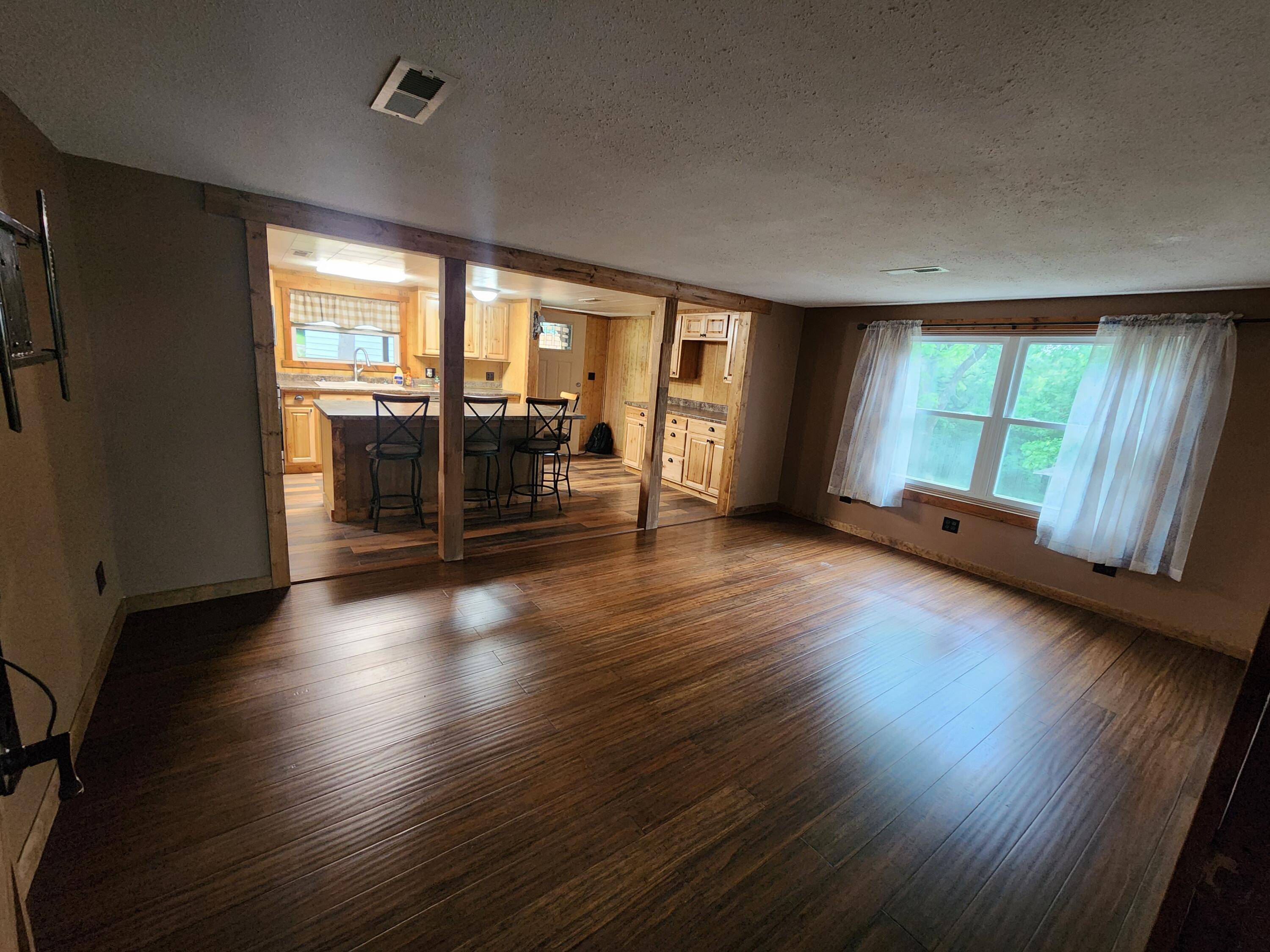 Pittsburg, MO 65724,24665 Reynards CIR