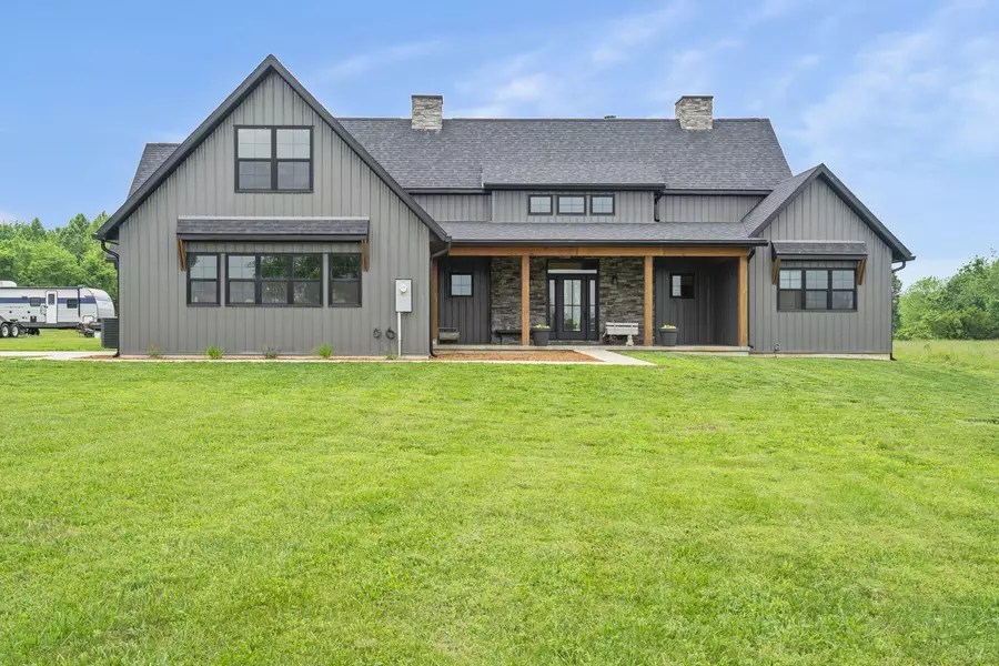 8811 Bell Valley LN, Willard, MO 65781