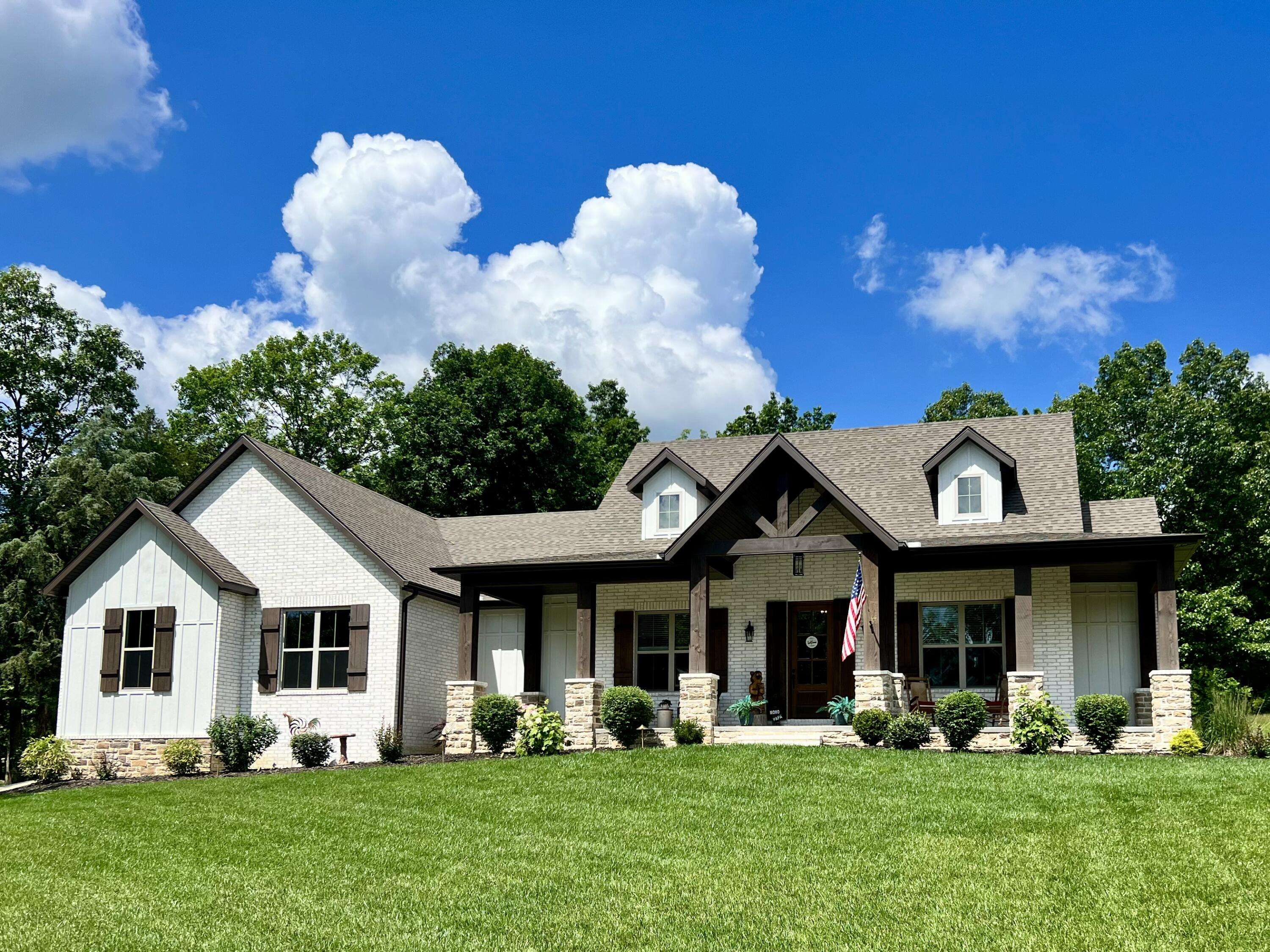 722 Seven Pines DR, Saddlebrooke, MO 65630