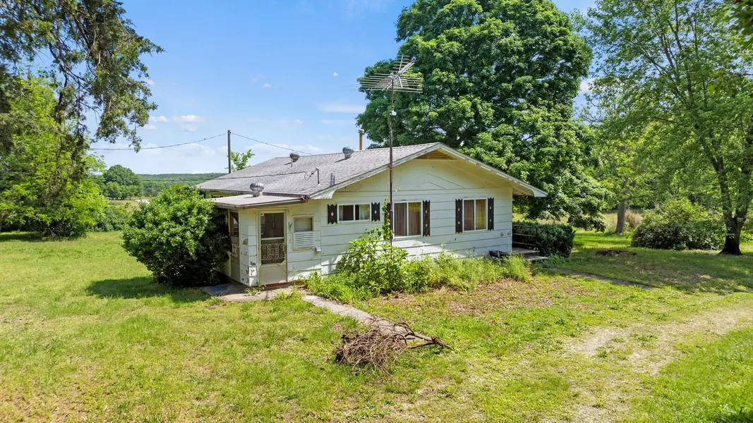 5823 County Road 30, Sarcoxie, MO 64862