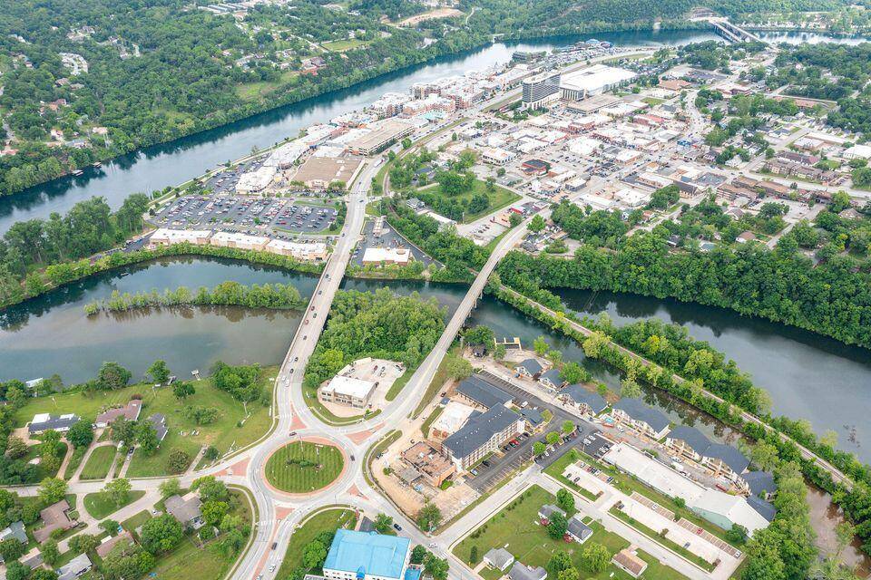 Branson, MO 65616,403 Veterans BLVD #201 (H4)