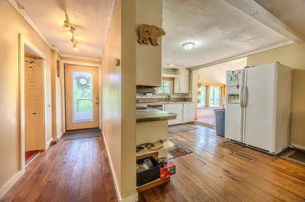 Buffalo, MO 65622,82 Watermill RD