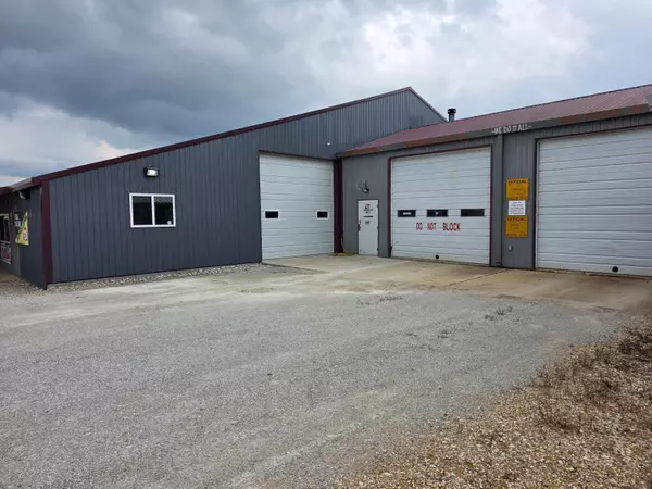 Mountain Grove, MO 65711,704 W 3rd ST