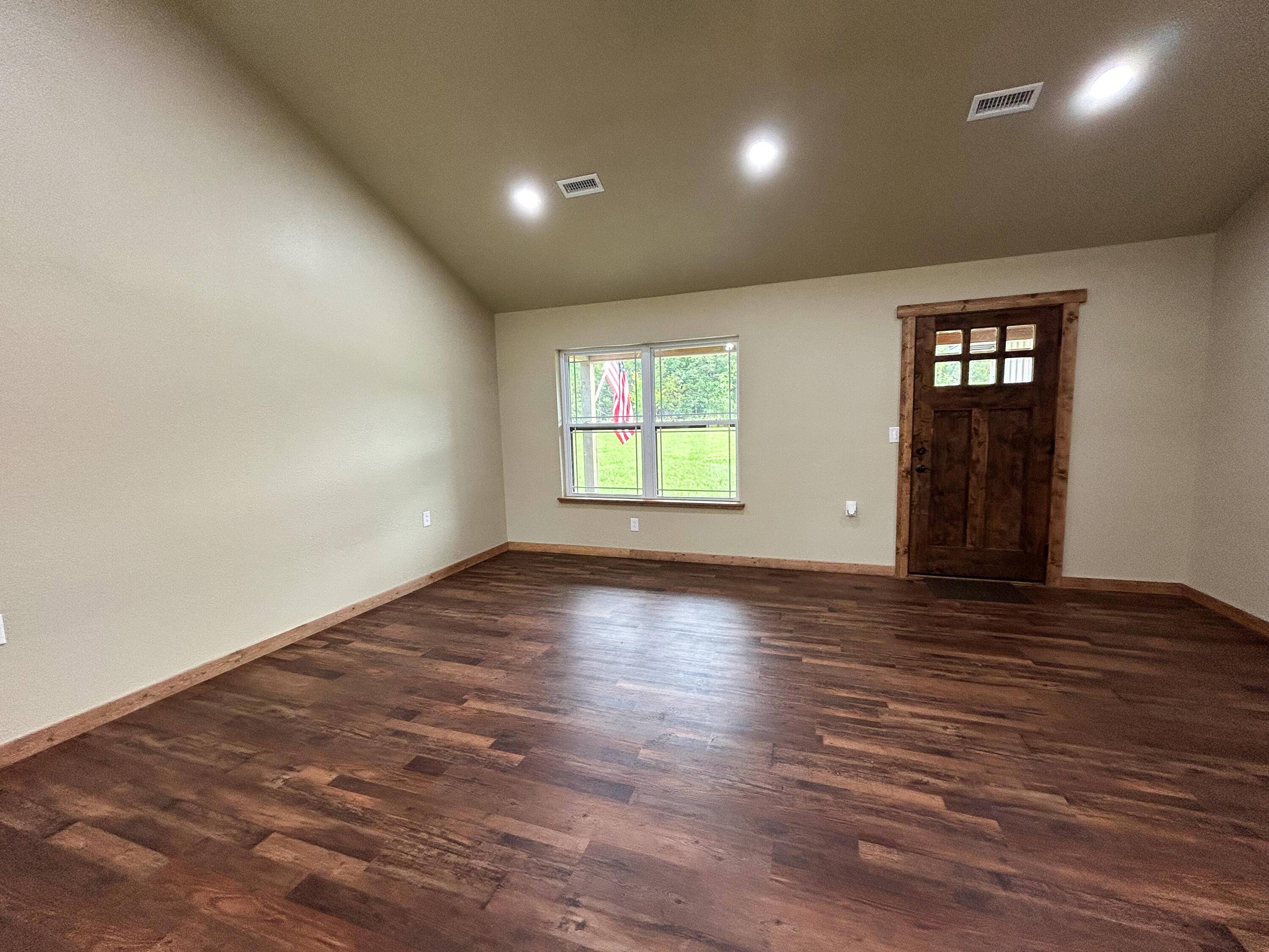 Neosho, MO 64850,19040 Norway RD