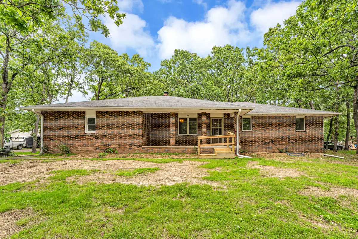 Marshfield, MO 65706,1061 Brentwood DR