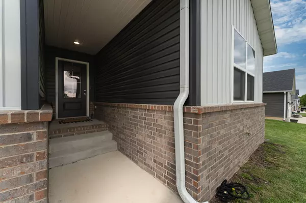 Republic, MO 65738,565 S Michelle AVE