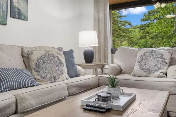 Branson, MO 65616,5422 State Hwy 265 #Cottage 6