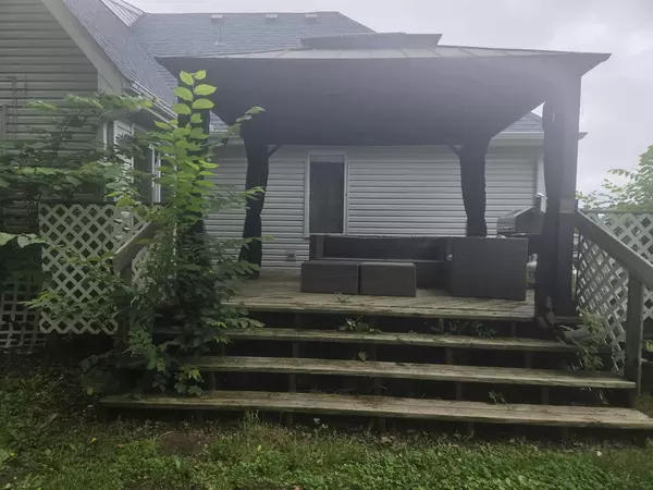 Buffalo, MO 65622,108 Prince ST