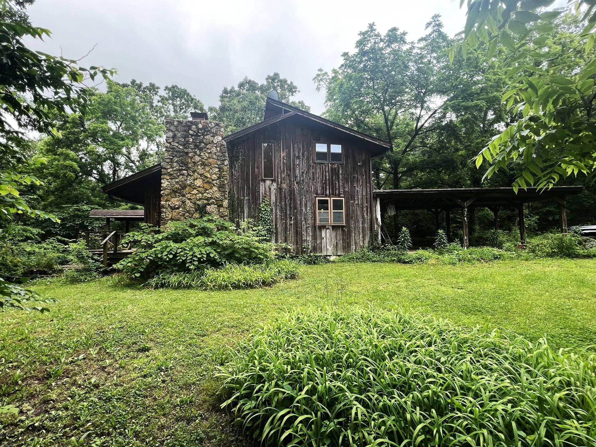 2001 County Road 6460, West Plains, MO 65775