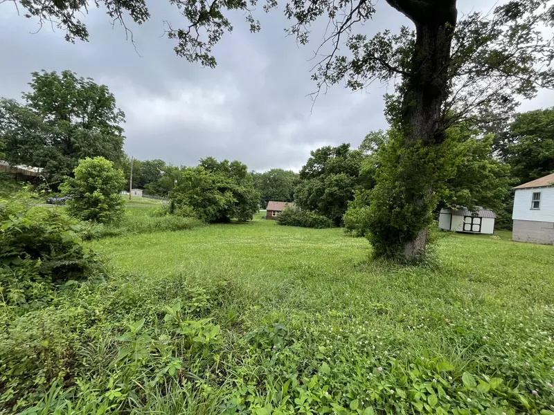 Tbd North 5th Street, Thayer, MO 65791