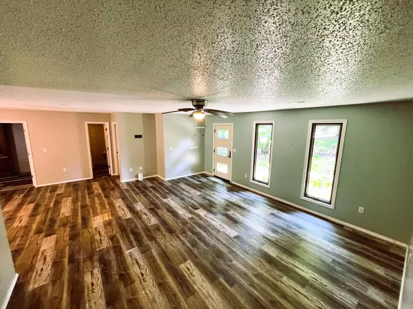 Cassville, MO 65625,1605 Chappell DR