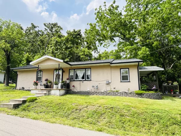 Cabool, MO 65689,720 Highland ST