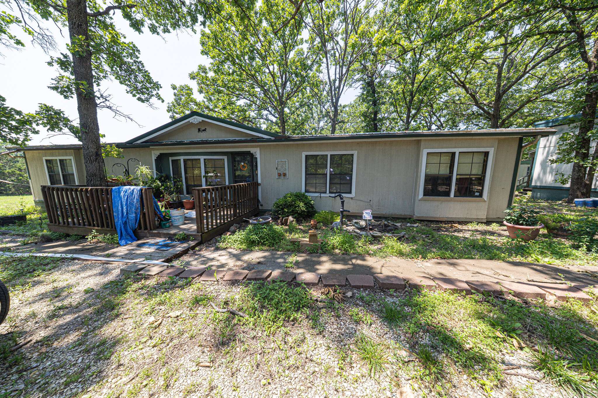 Preston, MO 65732,16482 County Road 339