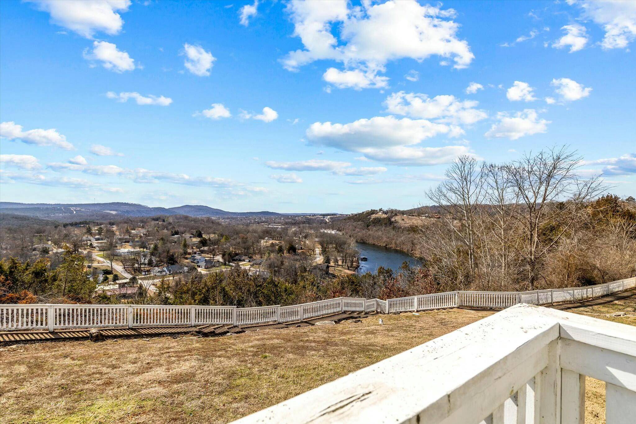 Branson, MO 65616,310 Woodland DR #Lb