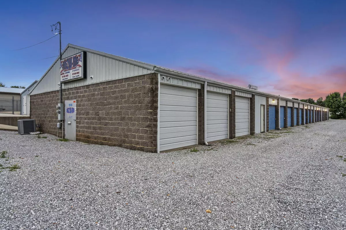 Ozark, MO 65721,2110 Airpark RD