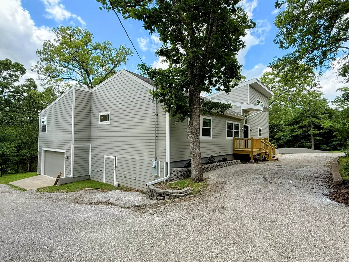 Reeds Spring, MO 65737,48 Galatians LN