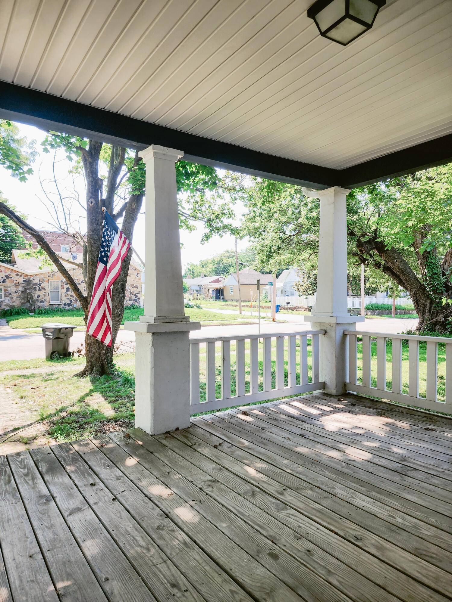 Springfield, MO 65802,1305 N Main AVE