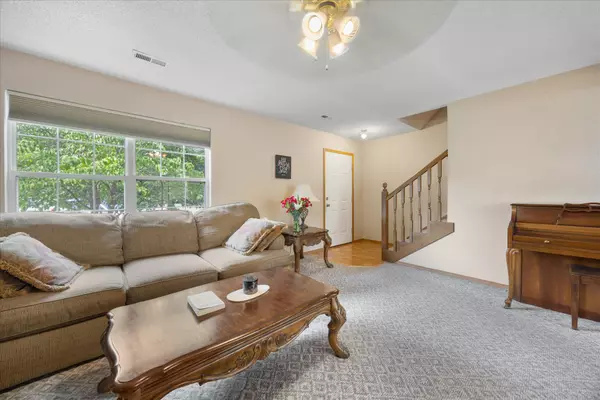 Springfield, MO 65810,2964 W Knob Hill ST