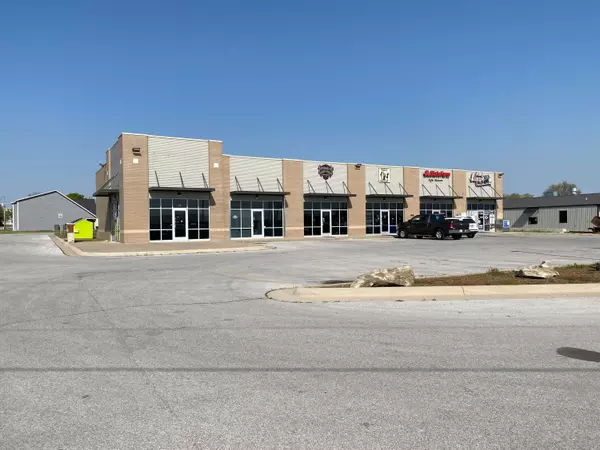 Webb City, MO 64870,530 N East Street (Unit D)