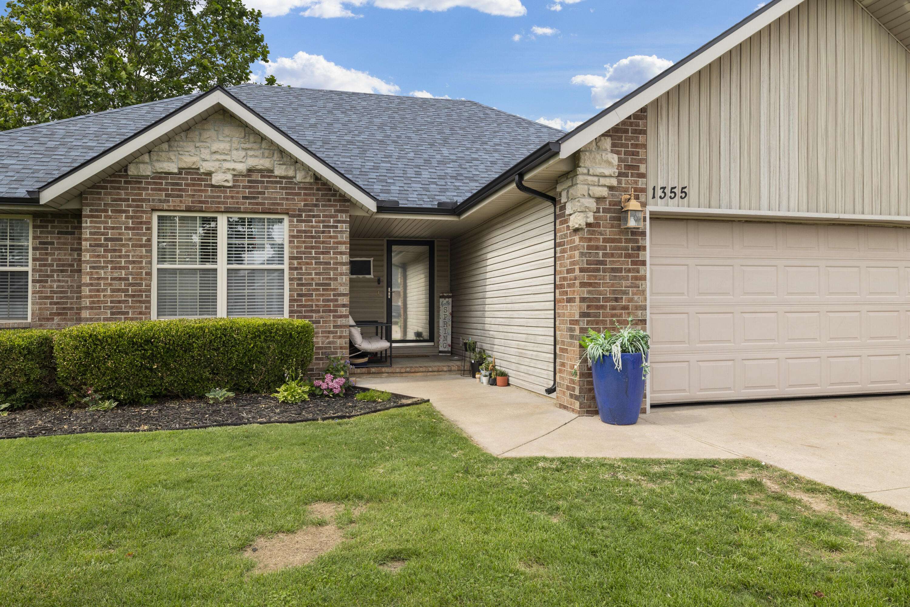 Nixa, MO 65714,1355 W Stone House RD