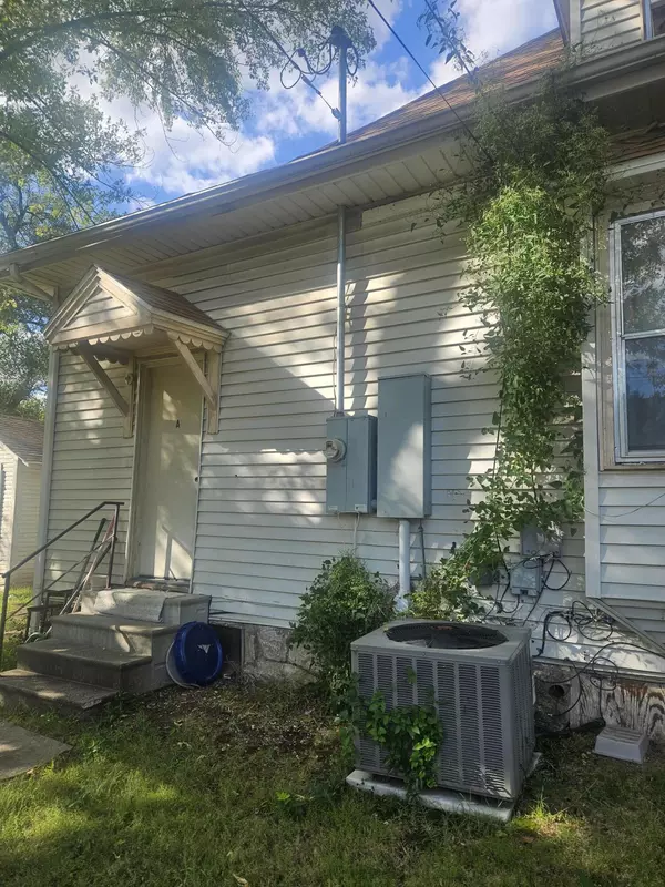 Springfield, MO 65806,447 S New