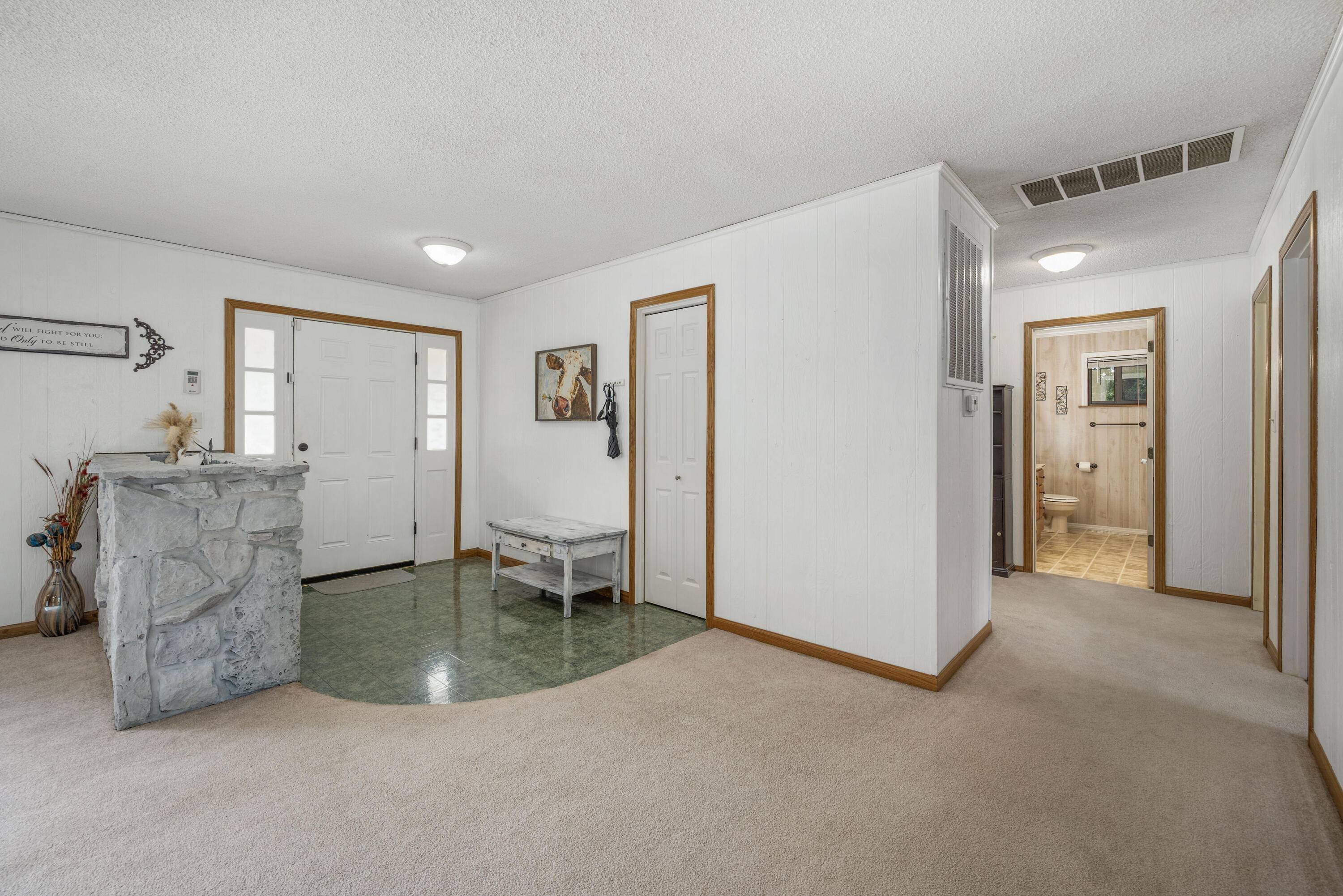 Goodman, MO 64843,214 S Ozark TRL