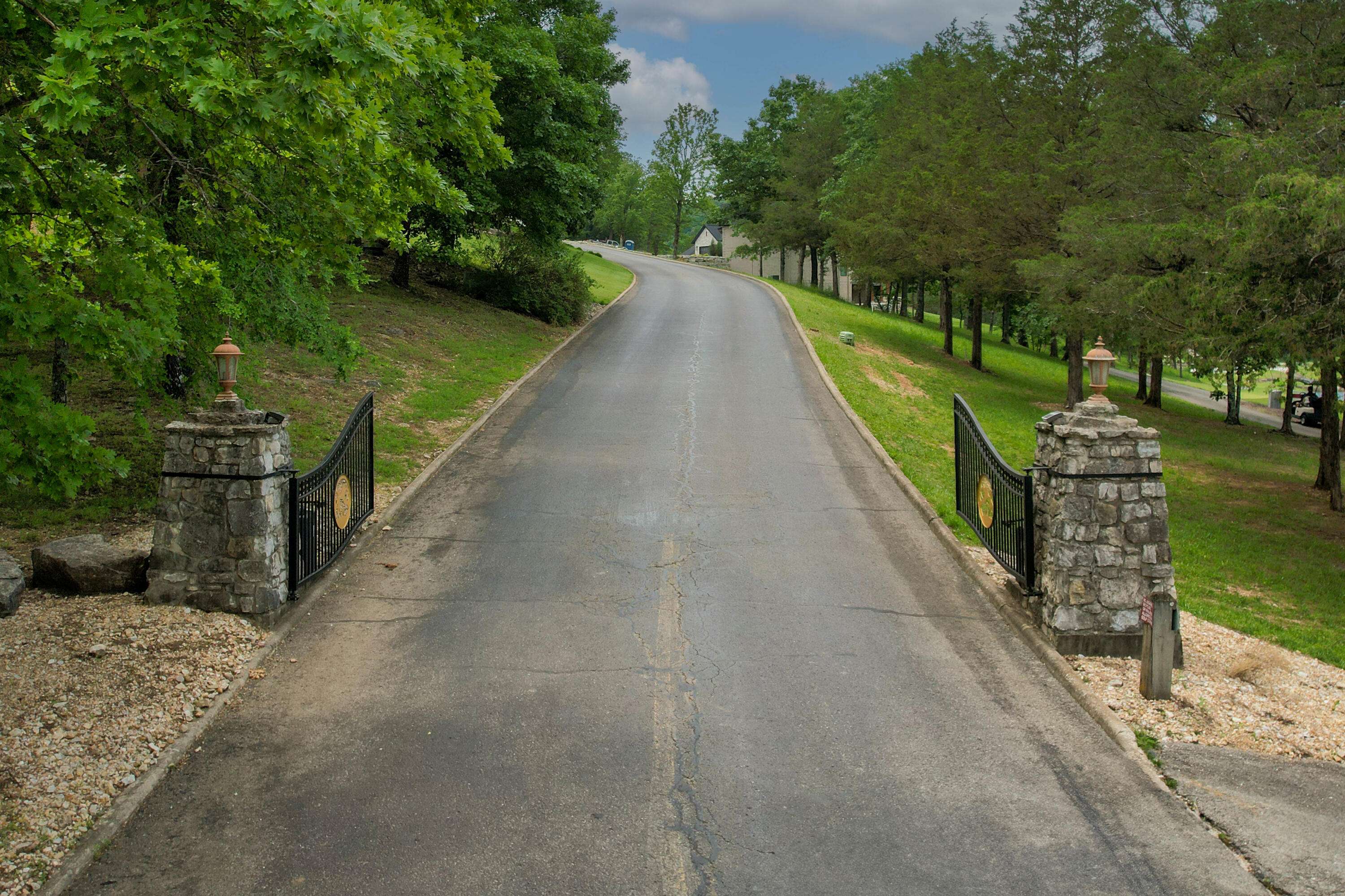 Branson West, MO 65737,112 Silver Oak WAY