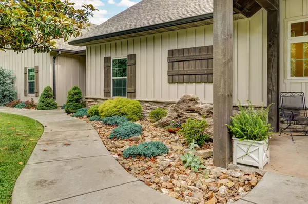 Ozark, MO 65721,1721 Jackson Spring RD