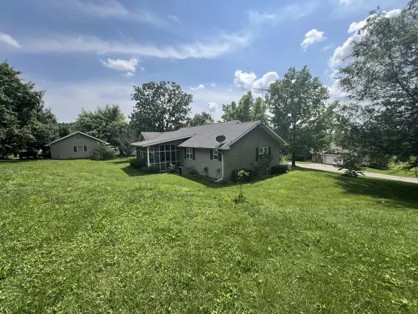 Willow Springs, MO 65793,1014 Sassafras ST