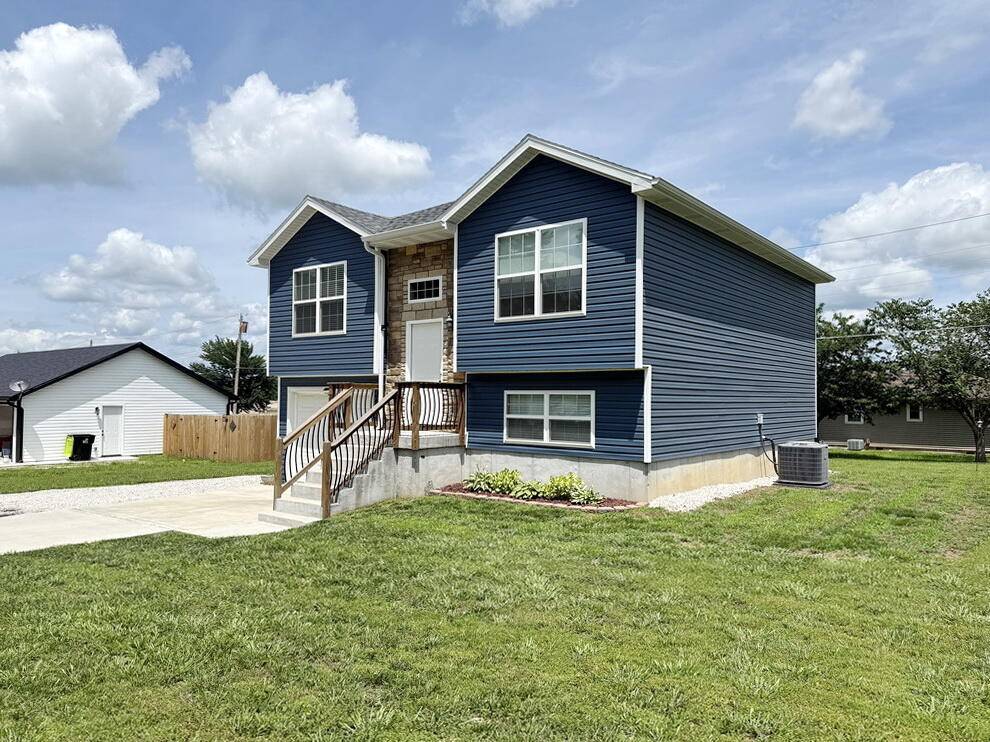 El Dorado Springs, MO 64744,105 Westhaven RD